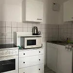 Apartmán Enjoy Your With Dkn - Mon-sun - Late Night Check-in - Multilanguage - Near Railway Station - Witamy Serdecznie *