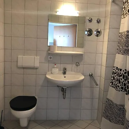 Enjoy Your With Dkn - Mon-sun - Late Night Check-in - Multilanguage - Near Railway Station - Witamy Serdecznie * קמניץ