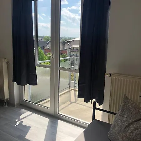 Enjoy Your With Dkn - Mon-sun - Late Night Check-in - Multilanguage - Near Railway Station - Witamy Serdecznie * קמניץ