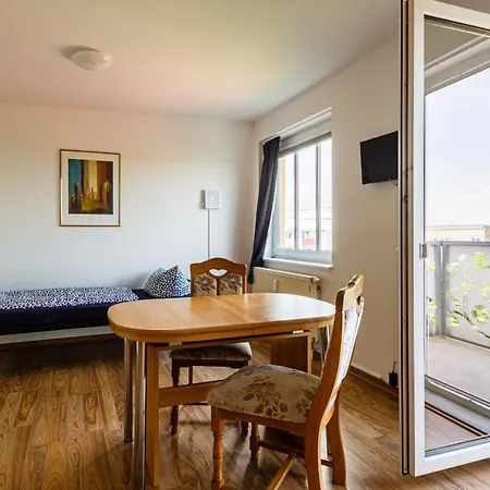 Enjoy Your With Dkn - Mon-sun - Late Night Check-in - Multilanguage - Near Railway Station - Witamy Serdecznie קמניץ