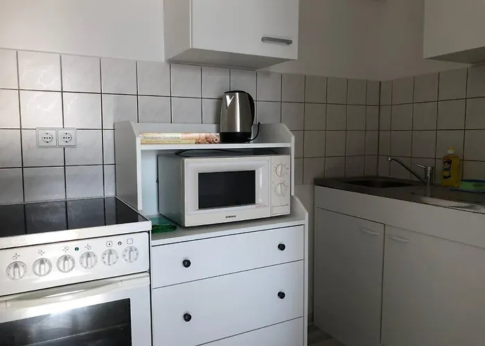 Enjoy Your With Dkn - Mon-sun - Late Night Check-in - Multilanguage - Near Railway Station - Witamy Serdecznie Apartament