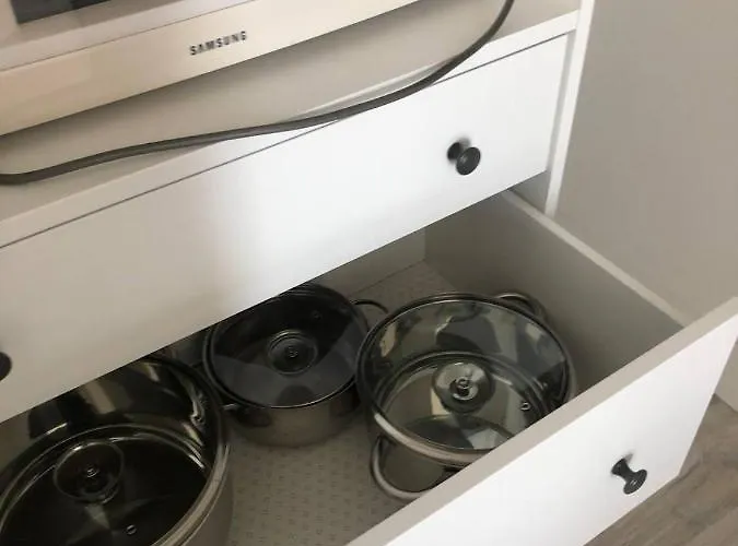 Enjoy Your With Dkn - Mon-sun - Late Night Check-in - Multilanguage - Near Railway Station - Witamy Serdecznie Apartment