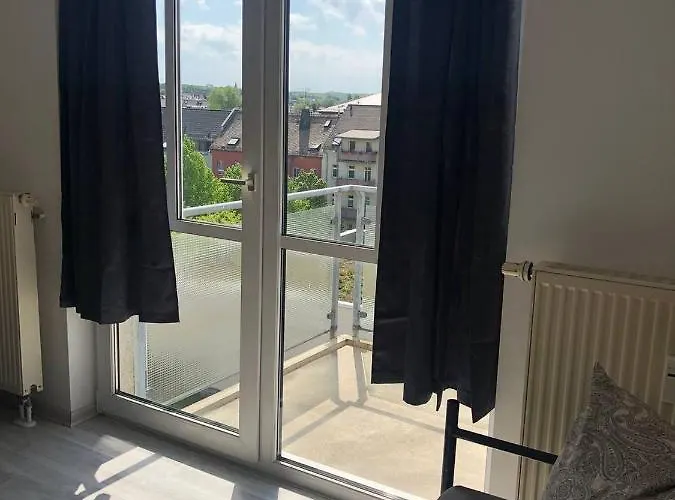 Enjoy Your With Dkn - Mon-sun - Late Night Check-in - Multilanguage - Near Railway Station - Witamy Serdecznie * Chemnitz